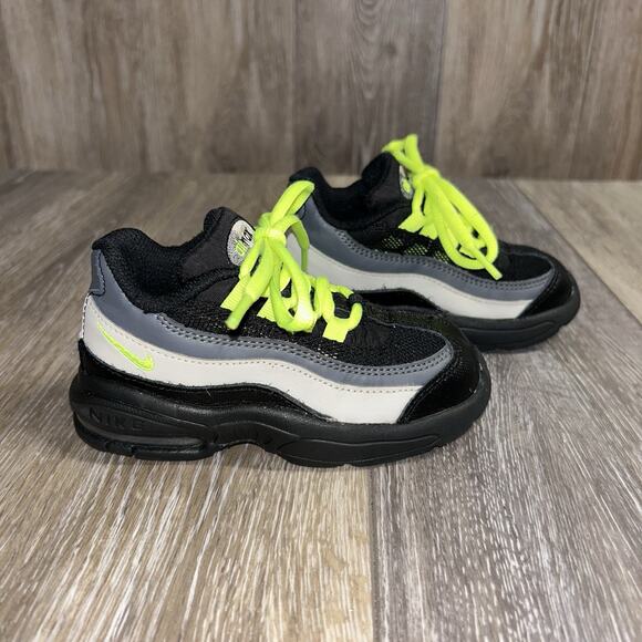 Nike Little Air Max 95 TD Black Gray Volt Green 905462-022 Youth Size 8C Shoes - Picture 1 of 11
